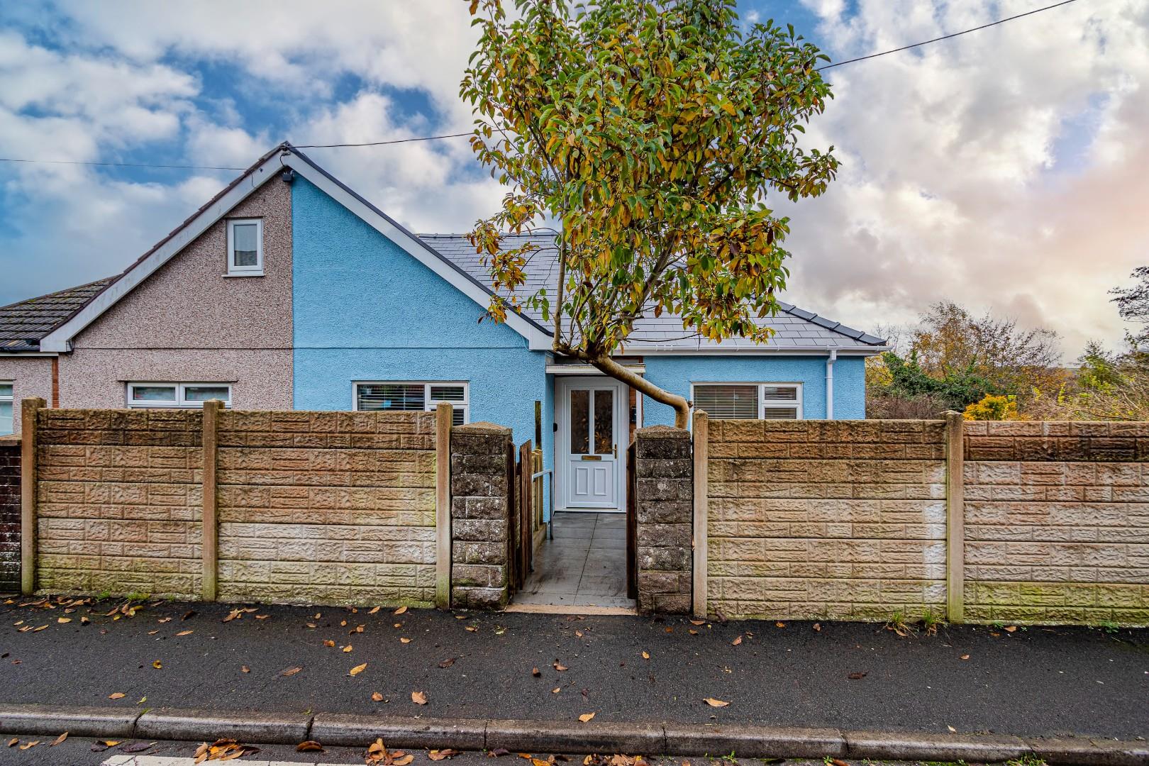 Brynmynach Avenue, Ystrad Mynach, CF82 7BY
